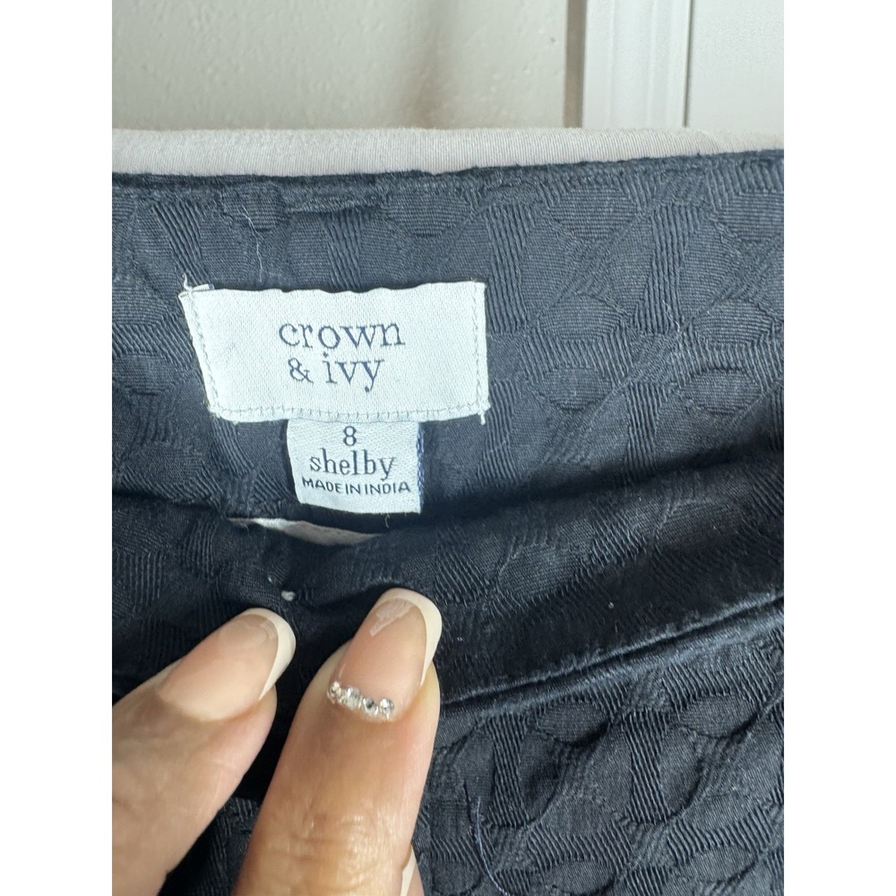 Crown & Ivy Black Scalloped Eyelet Shorts | Preppy Summer Tailored Shorts Sz 8 - Picture 4 of 7